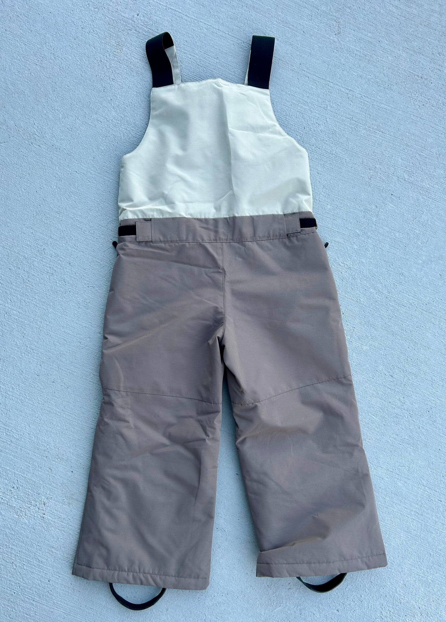 Waterproof Snow bib for youth and toddlers