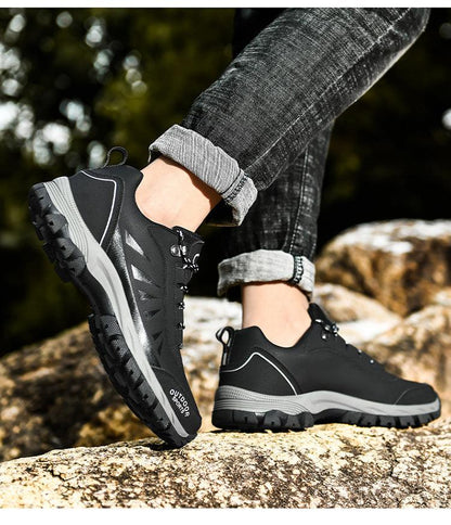 Men's Climbing Hiking Mountain Ankle High Waterproof and Lightweight