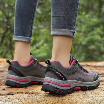 Women's Hiking Climbing Shoes Anti-Slip Winter Strong and Durable