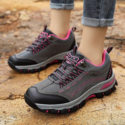Women's Hiking Climbing Shoes Anti-Slip Winter Strong and Durable